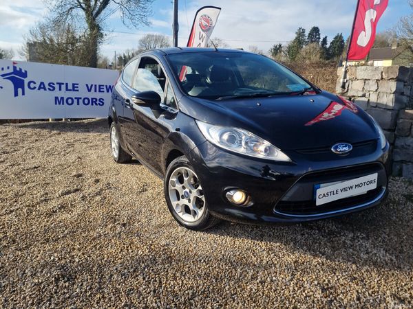Ford Fiesta Hatchback, Petrol, 2012, Black