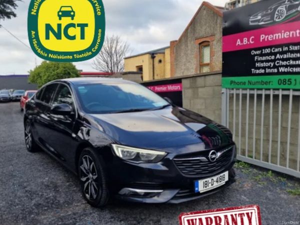 Opel Insignia Hatchback, Diesel, 2018, Blue