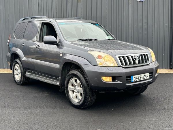 Toyota Land Cruiser SUV, Diesel, 2006, Grey