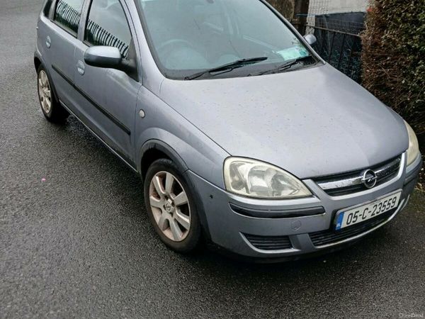 Opel Corsa Hatchback, Petrol, 2005, Silver