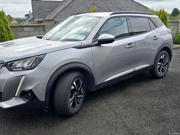 Peugeot 2008 MPV, Petrol, 2021, Grey