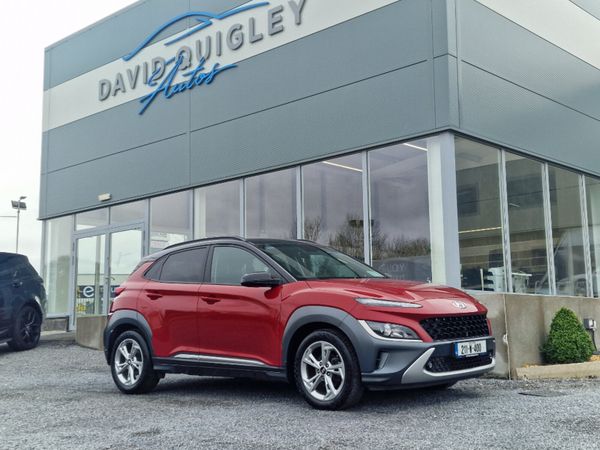 Hyundai KONA MPV, Petrol, 2021, Red