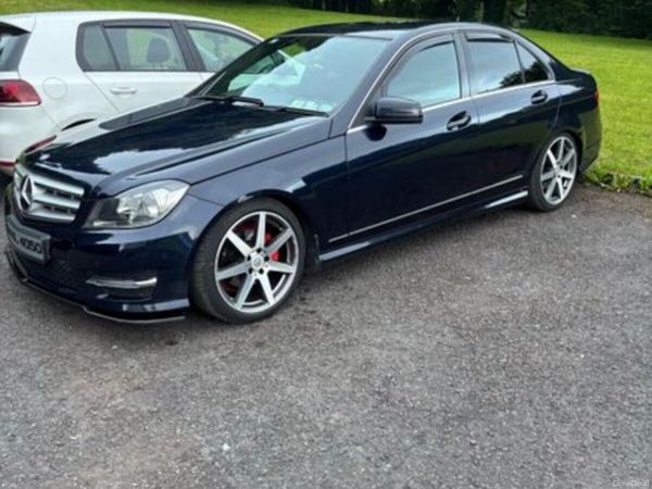 Mercedes-Benz C-Class Saloon, Diesel, 2013, Blue