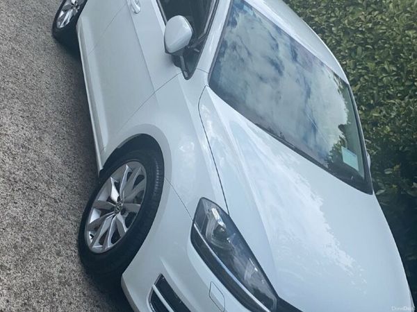 Volkswagen Golf Hatchback, Petrol, 2014, White