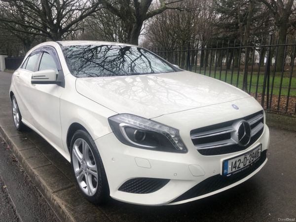 Mercedes-Benz A-Class Hatchback, Petrol, 2014, White