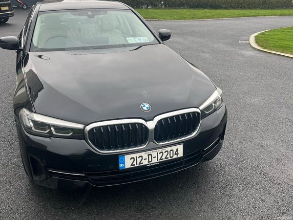 BMW 5-Series Saloon, Petrol Plug-in Hybrid, 2021, Black