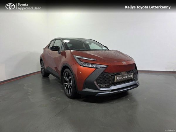 Toyota C-HR SUV, Petrol Hybrid, 2025, Brown