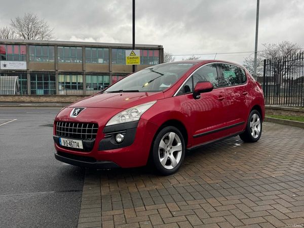 Peugeot 3008 MPV, Diesel, 2011, Red