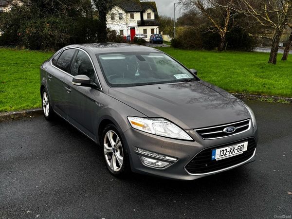 Ford Mondeo Hatchback, Diesel, 2013, Brown