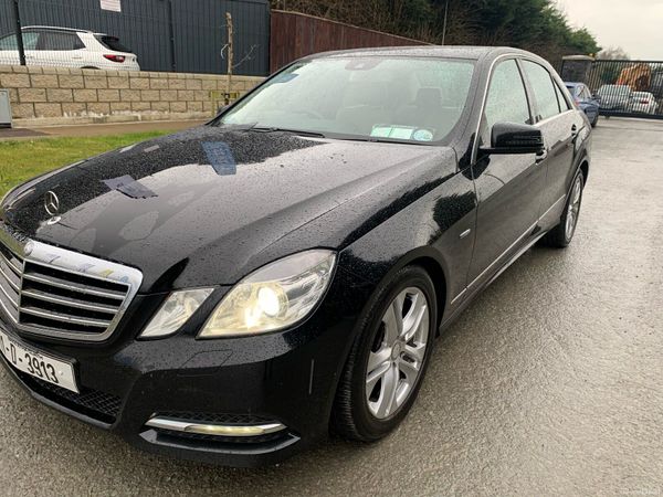 Mercedes-Benz E-Class Saloon, Diesel, 2011, Black