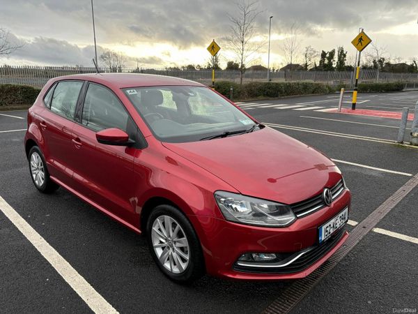 Volkswagen Polo Hatchback, Petrol, 2015, Red