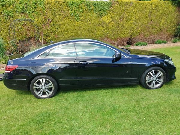 Mercedes-Benz E-Class Coupe, Diesel, 2017, Black
