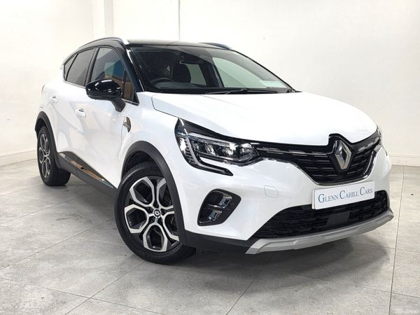 Renault Captur SUV, Petrol Plug-in Hybrid, 2023, White