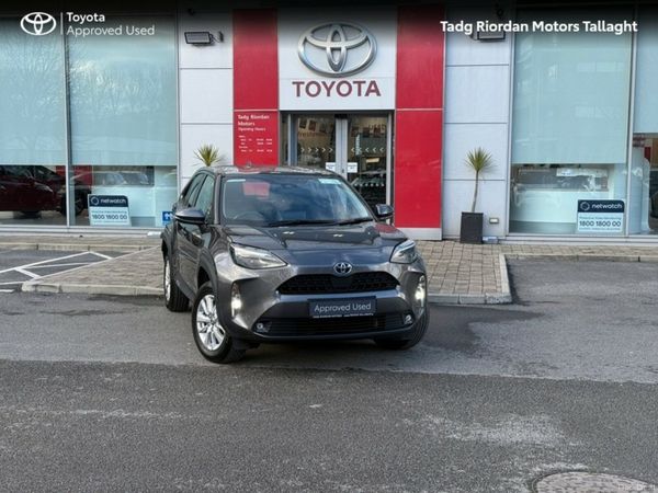 Toyota Yaris Cross Hatchback, Petrol Hybrid, 2024, Grey