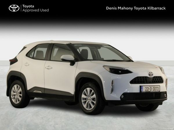 Toyota Yaris Cross Hatchback, Petrol Hybrid, 2022, White