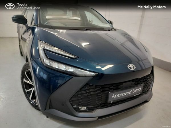 Toyota C-HR SUV, Petrol Hybrid, 2024, Blue