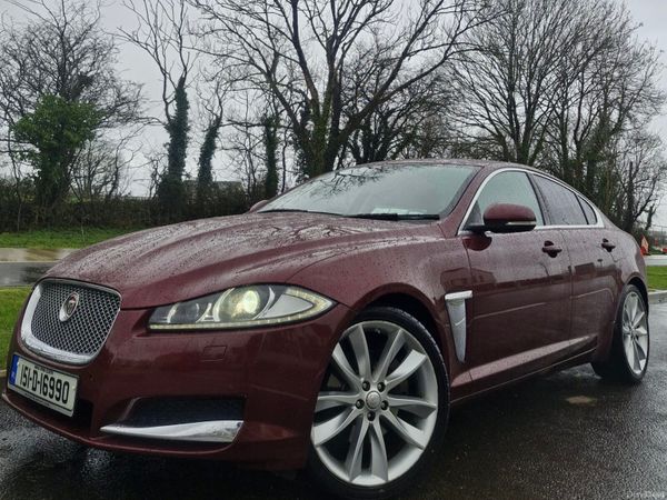 Jaguar XF Saloon, Diesel, 2015, Red