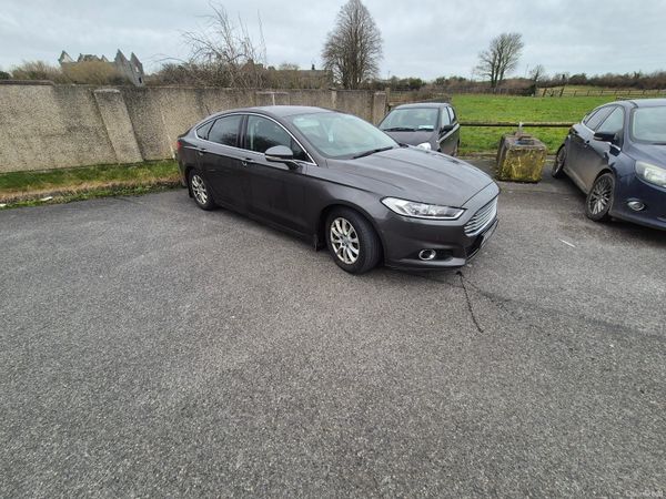 Ford Mondeo Hatchback, Diesel, 2015, Grey