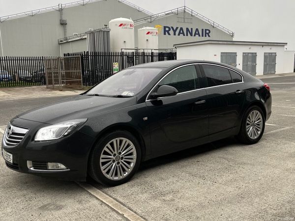 Opel Insignia MPV, Diesel, 2013, Black
