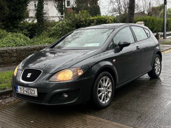 SEAT Leon Hatchback, Diesel, 2011, Grey