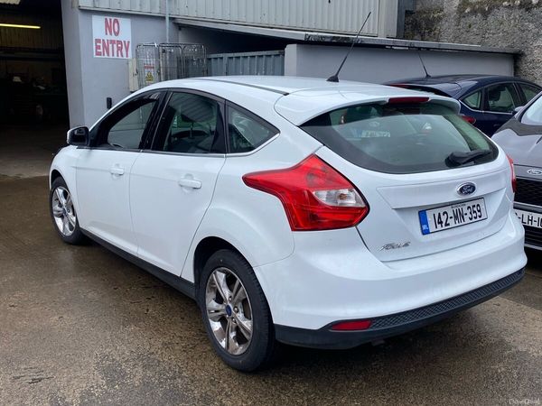 Ford Focus Hatchback, Diesel, 2014, White