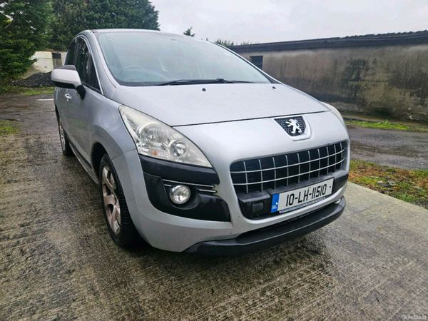Peugeot 3008 MPV, Diesel, 2010, Silver