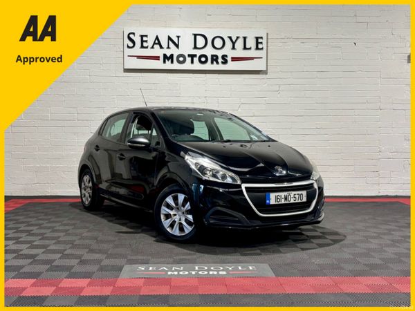 Peugeot 208 Hatchback, Diesel, 2016, Black