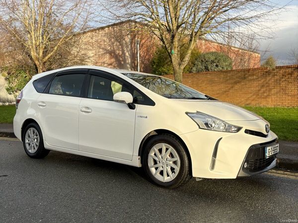 Toyota Prius MPV, Petrol Hybrid, 2016, White