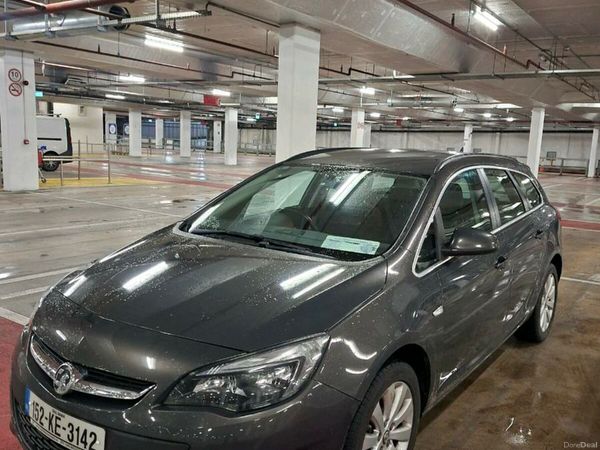 Vauxhall Astra Estate, Diesel, 2015, Grey