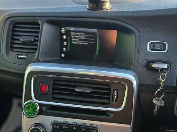 Volvo S60 Saloon, Diesel, 2012, Black