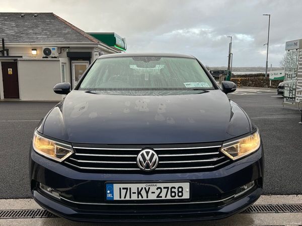 Volkswagen Passat Saloon, Diesel, 2017, Blue