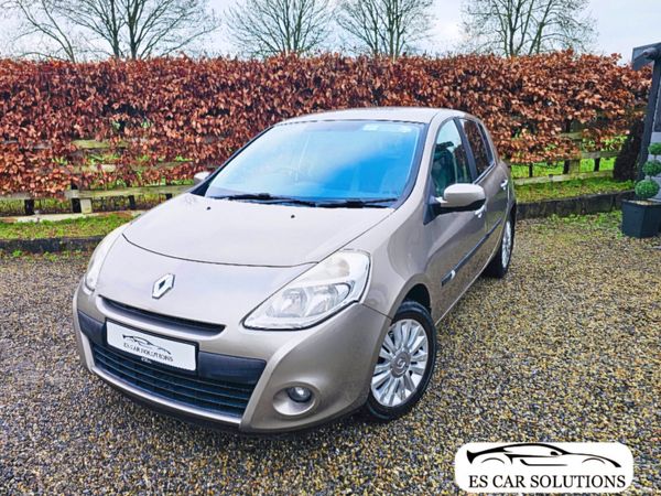 Renault Clio Hatchback, Ethanol Petrol, 2011, Gold
