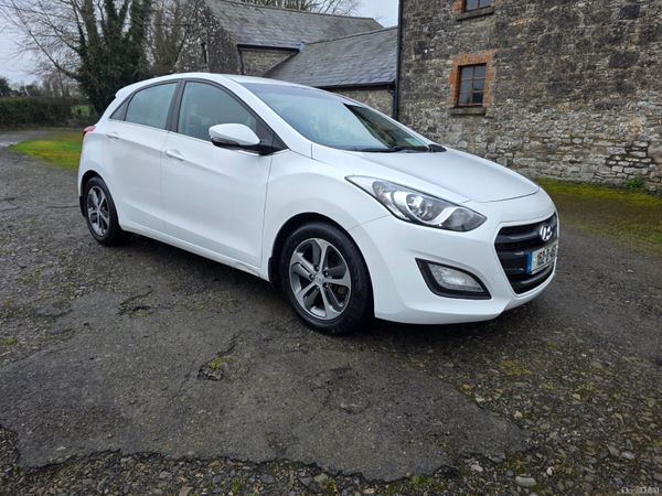 Hyundai i30 Hatchback, Diesel, 2015, White
