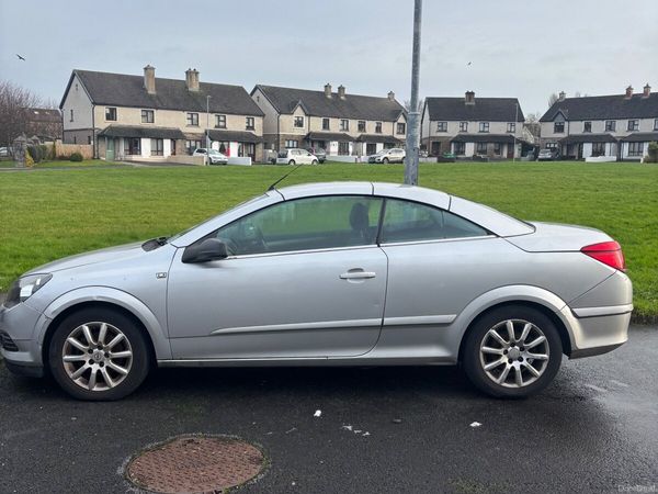 Opel Astra Convertible, Petrol, 2006, Silver