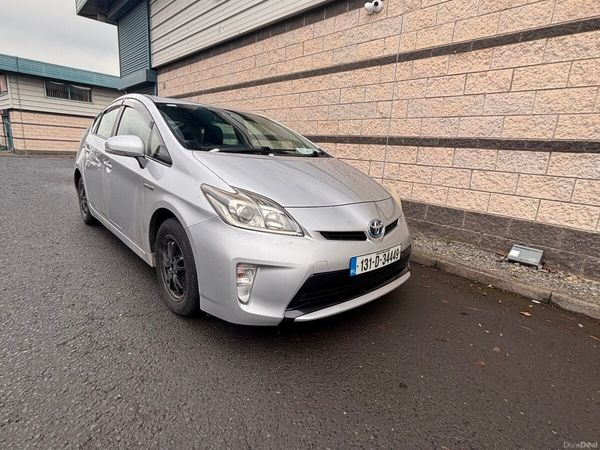 Toyota Prius Hatchback, Petrol Hybrid, 2013, Silver