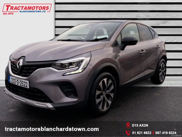 Renault Captur Hatchback, Petrol, 2023, Grey
