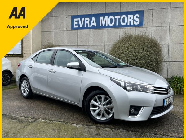Toyota Corolla Saloon, Diesel, 2016, Silver