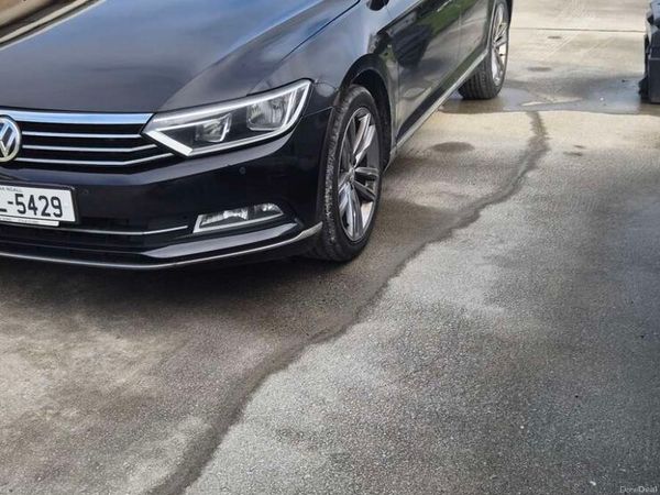 Volkswagen Passat Saloon, Diesel, 2016, Black