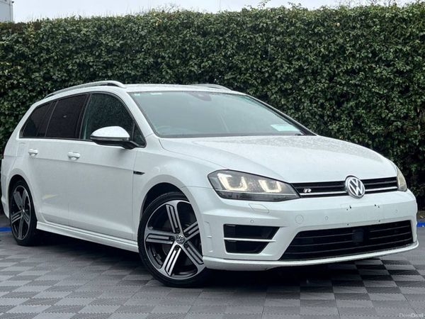 Volkswagen Golf Estate, Petrol, 2017, White