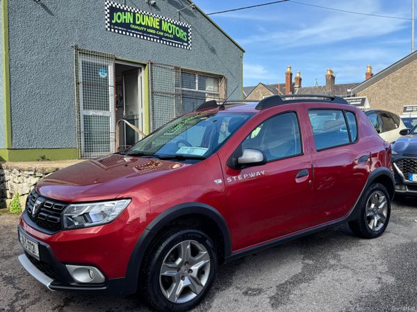 Dacia Sandero Stepway Hatchback, Diesel, 2018, Red
