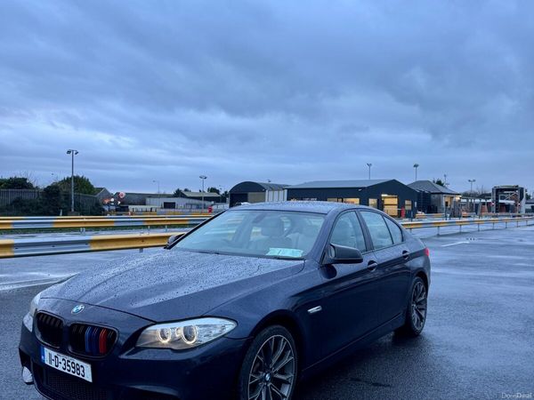 BMW 5-Series Saloon, Diesel, 2011, Blue