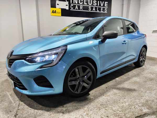 Renault Clio Hatchback, Petrol, 2022, Blue