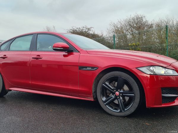 Jaguar XF Saloon, Diesel, 2019, Red