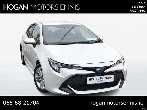 Toyota Corolla Hatchback, Petrol Hybrid, 2021, White