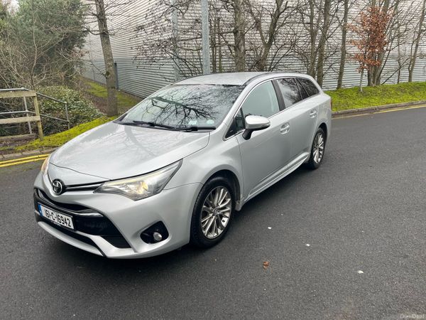 Toyota Avensis Estate, Diesel, 2016, Silver