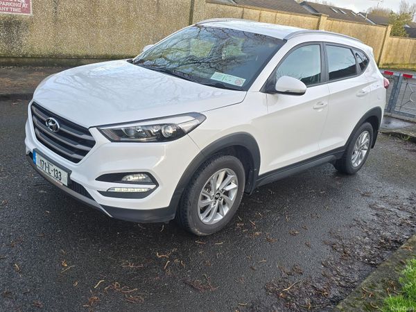 Hyundai Tucson SUV, Diesel, 2017, White