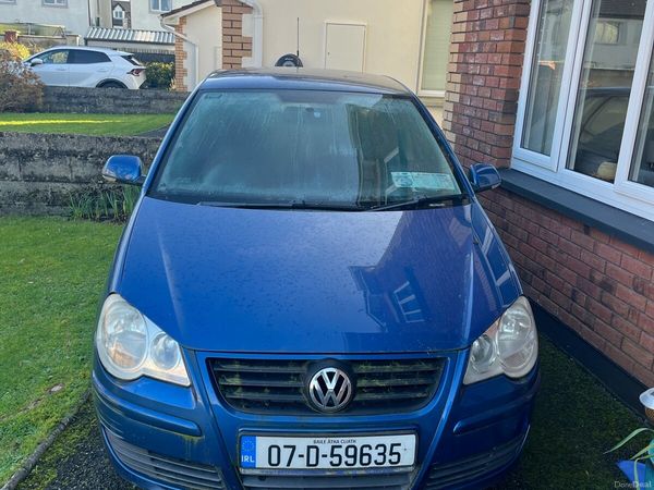 Volkswagen Polo Hatchback, Petrol, 2007, Blue