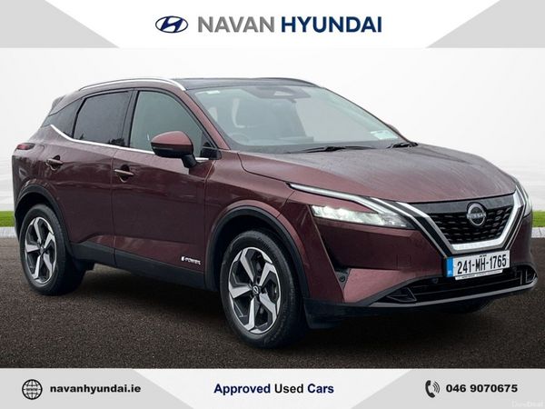 Nissan Qashqai MPV, Petrol, 2024, Red