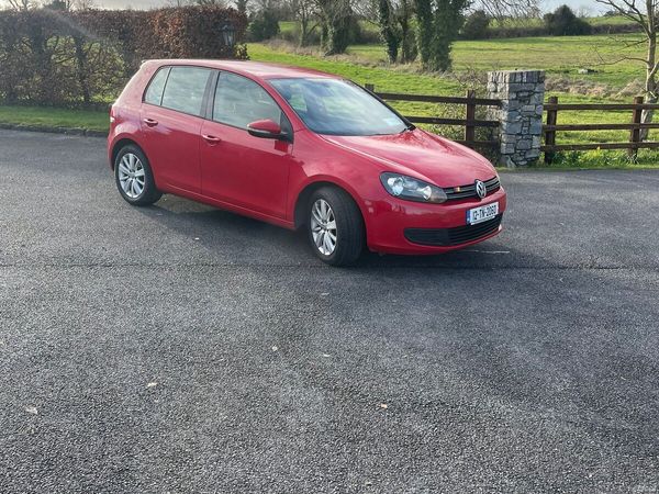 Volkswagen Golf Hatchback, Diesel, 2012, Red