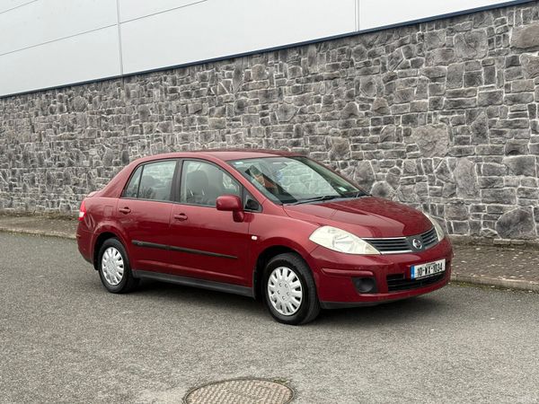 Nissan Tiida Saloon, Diesel, 2010, Red